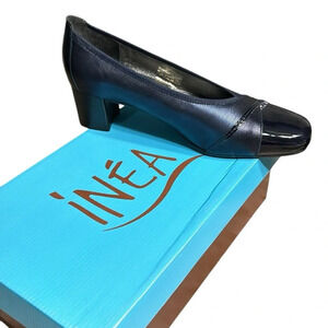 Shoes ,women, leather NEW! Inea Dora blue textured,chunky heel,pump size 39 & 41